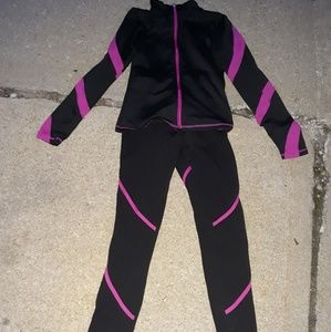 Chole noel figure skating warmups